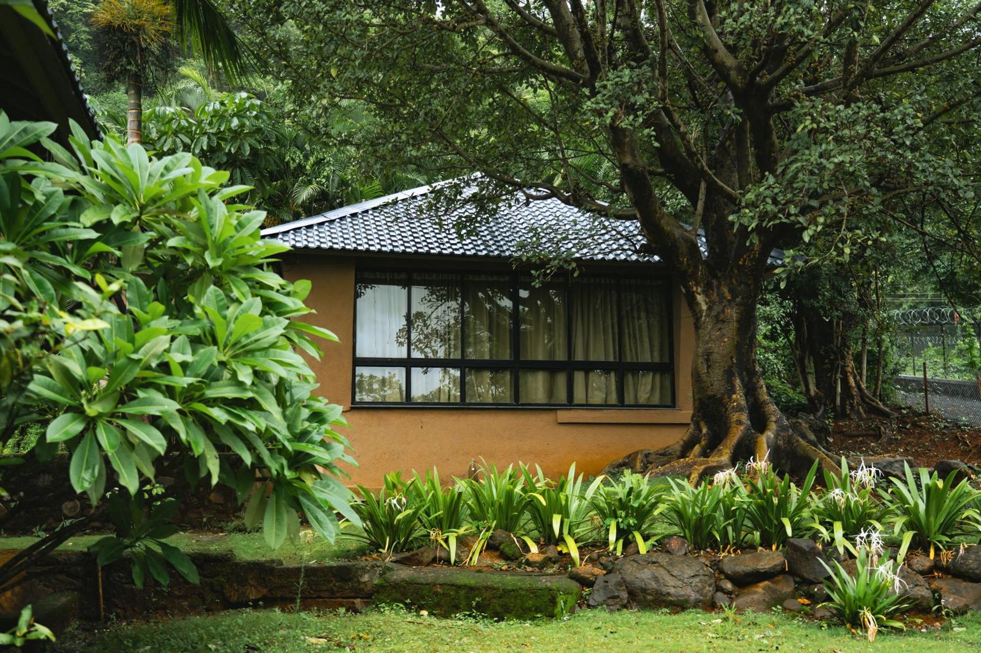 Rajlok Resorts Púna Exteriér fotografie
